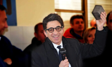 Piacere, Saxa: sono la tua nuova moglie giovane