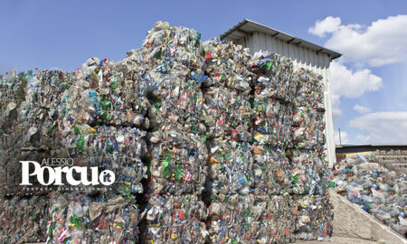 Plasta Rei brevetta la plastica come il vetro: riciclabile all’infinito